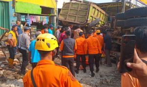 kecelakaan-truk-di-subang-kamis-17102024-2_169