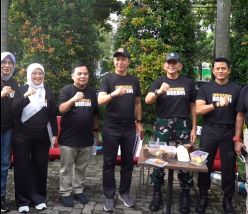 Cuplikan layar 2025-10-30 150135